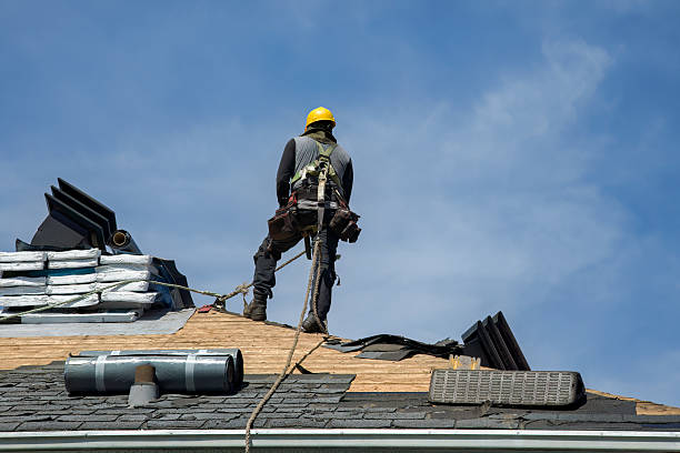Professional Gutter Installation technician working in Readington, NJ
